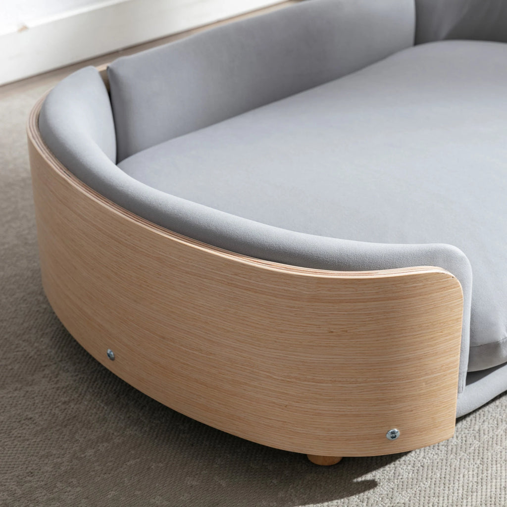 Curved wood frame detail