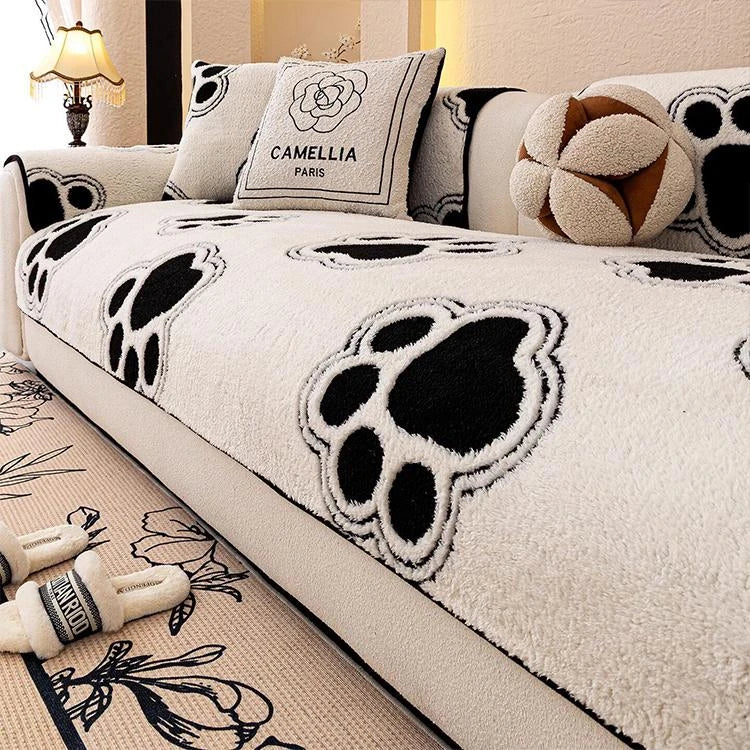 Black Fleece couch cover variant