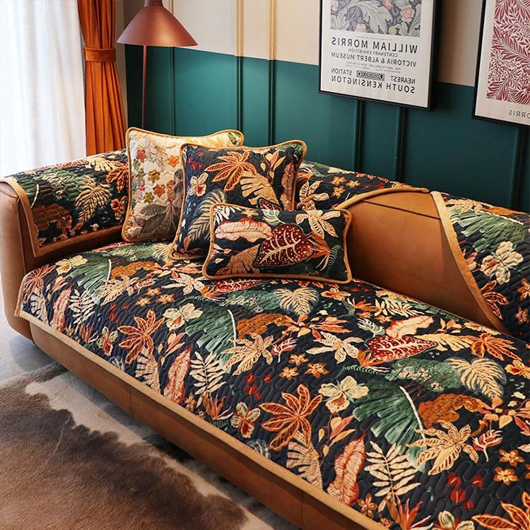 Color 5 Fleece couch cover variant
