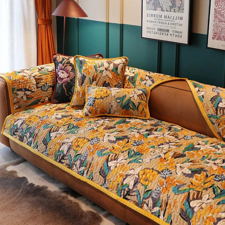 Color 6 Fleece couch cover variant