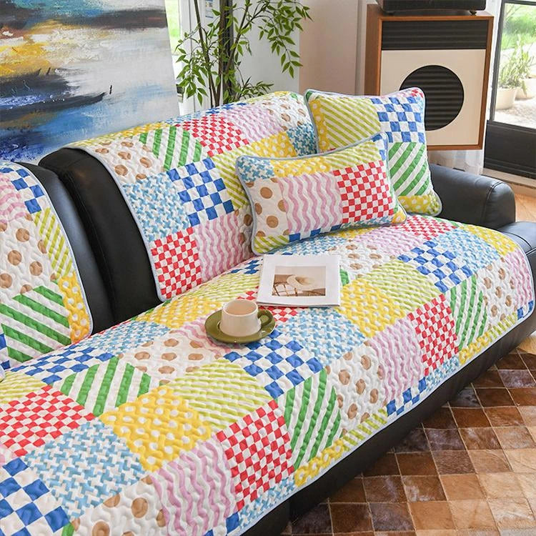 Color 13 Fleece couch cover variant
