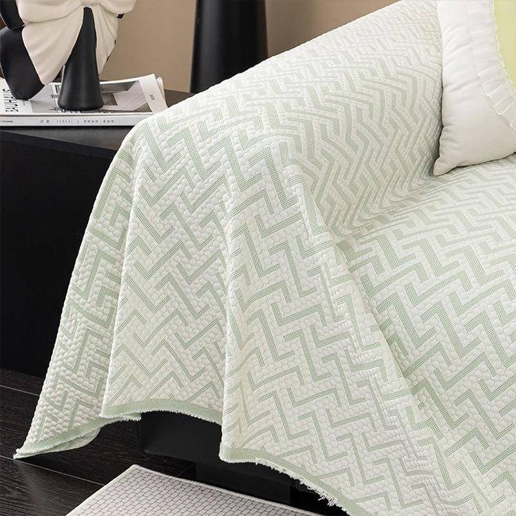 Ice Silk Sofa Throw Cover for Pets gsft-9150 Secondary image