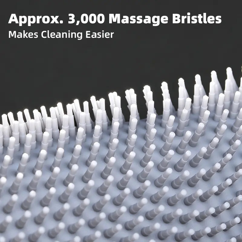 Extra-Long Silicone Pet Bathing Gloves feature detail 2