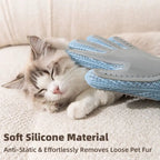 Pet Deshedding & Massage Glove feature detail 1