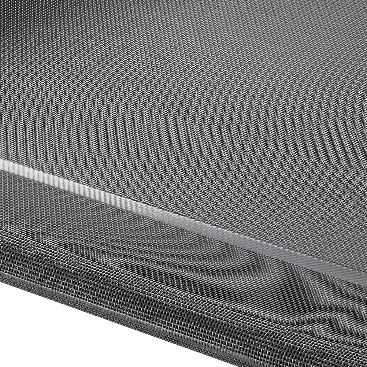 Close-up of the breathable Textilene mesh sleeping surface