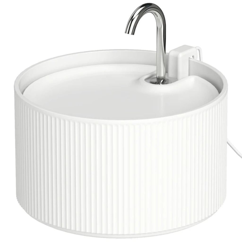 2.2L Ceramic Cat Water Fountain — white ceramic body and faucet
