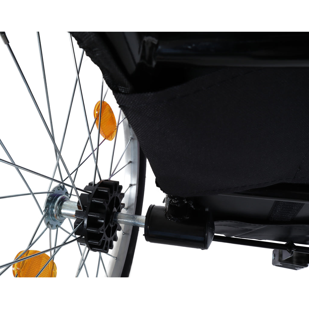 Wheel attachment and frame detail